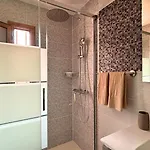 Markethome Bouganvillas 2 *