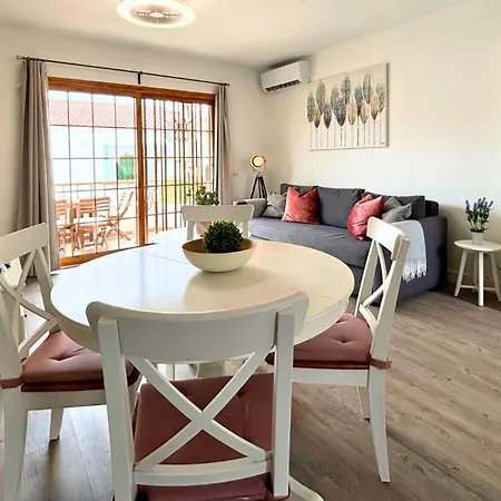 Markethome Bouganvillas 2 Апартаменты *
