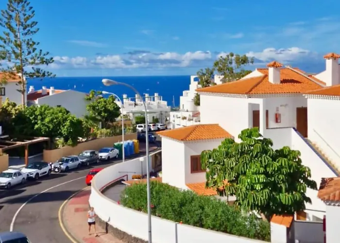 Markethome Bouganvillas 2 *